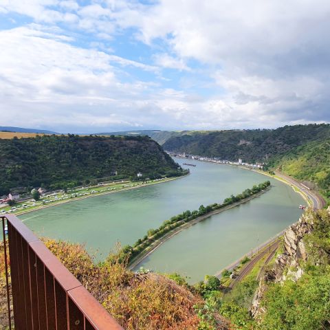 Loreley Plateau Loreley on the Middle Rhine with a view of the Loreley harbor, St. Goar ?quot;At the Loreley" and St. Goarshausen.