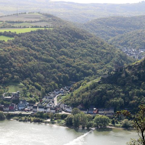 Rheindiebach with Castle F?uuml;rstenberg