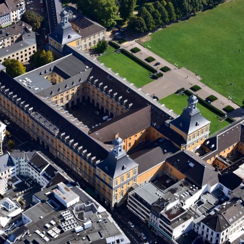 Kurf?uuml;rstliches Schloss in Bonn am Rhein