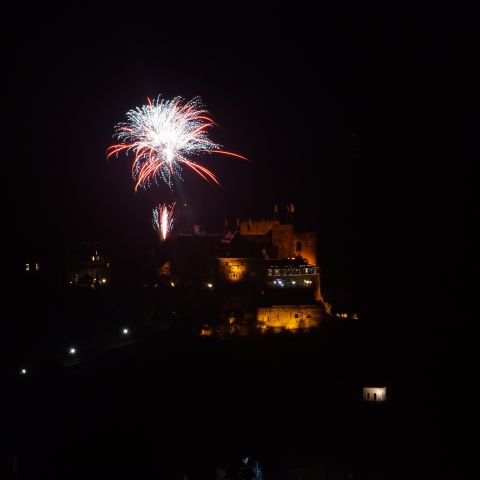 Feuerwerk anl?auml;sslich der Rheinfels Saga auf Burg Rheinfels