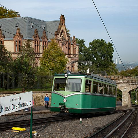 Haltestelle Schloss Drachenfels im Siebengebirge