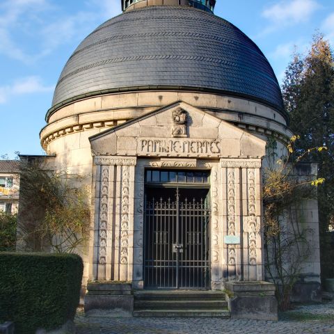 Mertes-Mausoleum in Bad Breisig am Mittelrhein