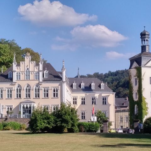 Schloss und Burg Sayn in Bendorf am Mittelrhein