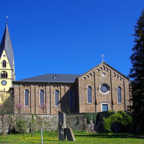 St. Marcellinus und Petrus Vallendar am Mittelrhein