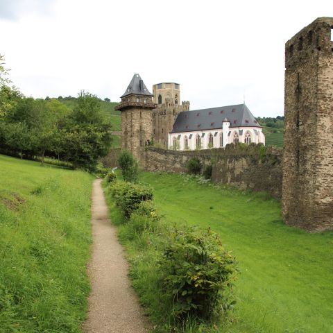 Stadtmauer und Stadtmauergarten in Oberwesel am Mittelrhein