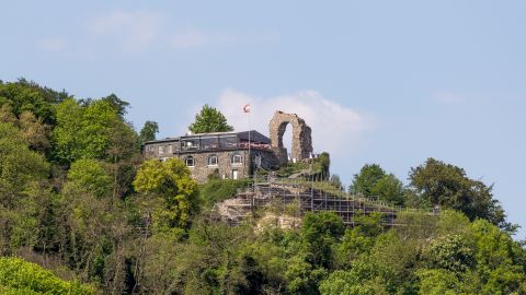 Burg Rolandseck am Mittelrhein