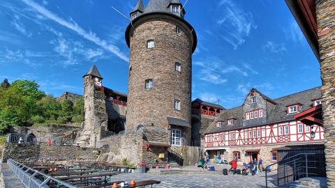 Burg Stahleck oberhalb Bacharach am Mittelrhein