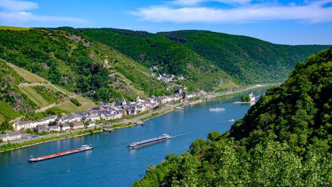 Kaub am Mittelrhein mit Gutenfels und Pfalzgrafenstein